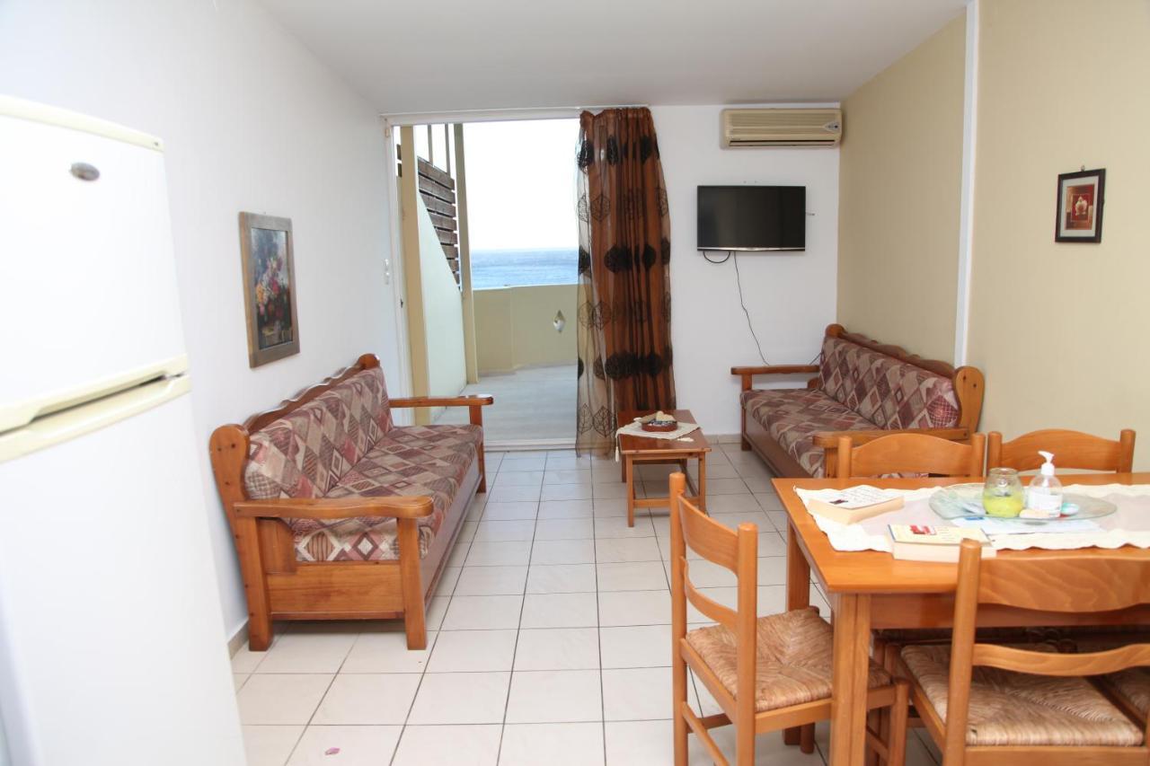 Sunrise Hotel & Apartments Родакинон Екстериор снимка