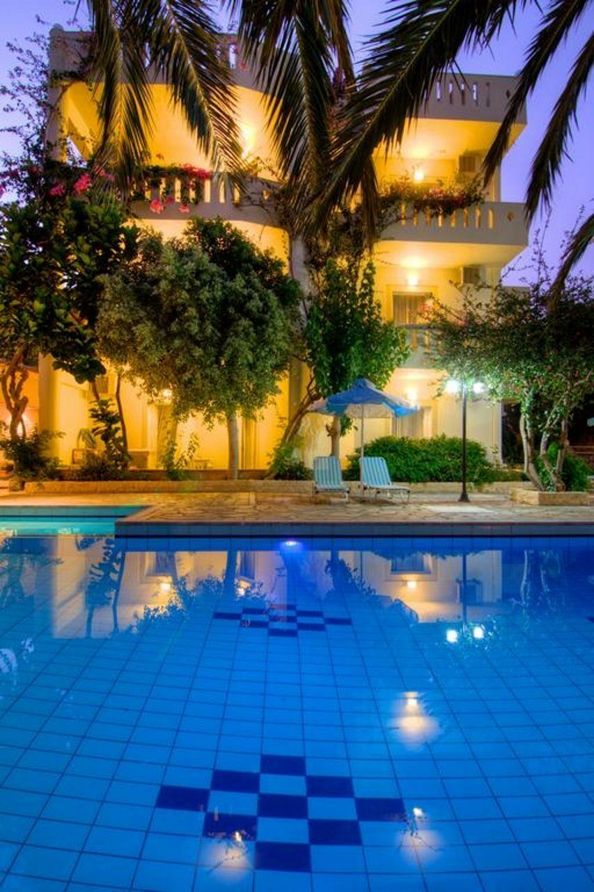 Sunrise Hotel & Apartments Родакинон Екстериор снимка