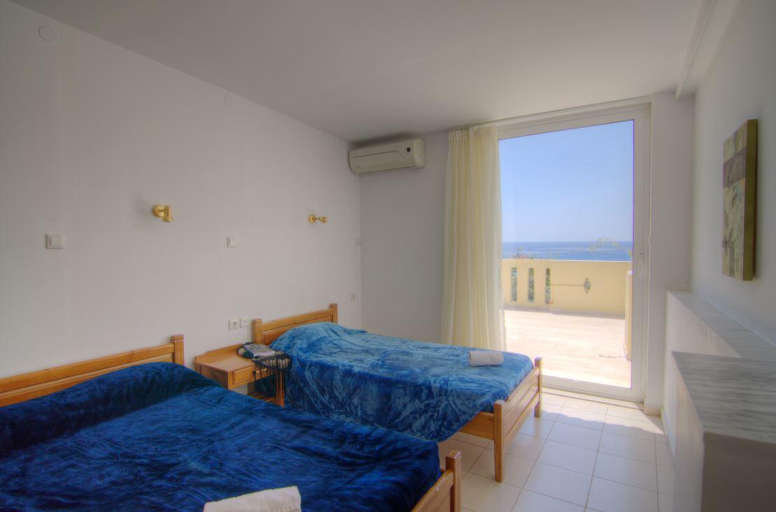 Sunrise Hotel & Apartments Родакинон Екстериор снимка